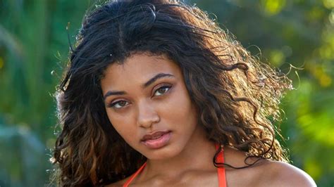 Danielle Herrington Goes Topless In The Bahamas